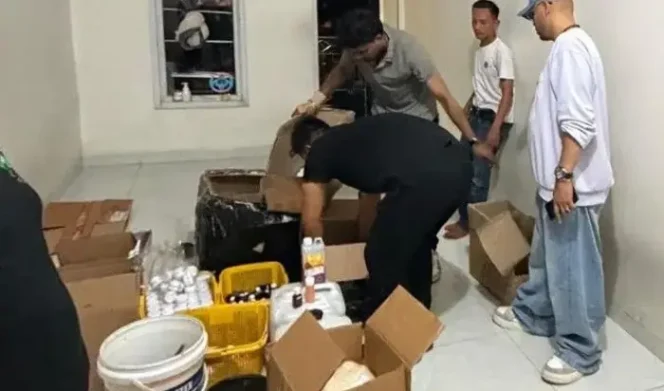 
 Produksi Kosmetik Berbahaya Tanpa Izin BPOM, Pelaku Jalankan Bisnis Ilegal Selama Dua Tahun