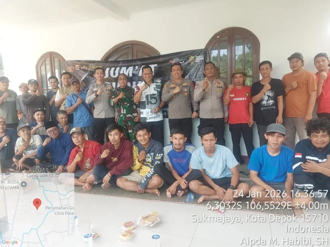 
 Kapolsek Panongan Gelar Jumat Curhat di Desa Mekar Jaya, Dorong Peran Aktif Warga Jaga Kamtibmas