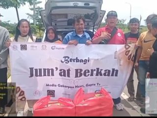 Jumat Berkah, GAKORPAN NEWS dan GAPTA TV Berbagi Nasi Bungkus untuk Pengguna Jalan