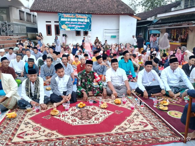 
 Kegiatan Ramadan di Desa Karang Tengah Pagedangan Perkuat Kebersamaan Warga dan Pemerintah Desa