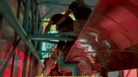 Aksi Dramatis di Batuceper Tangerang, Polisi Evakuasi Pria Depresi dari Papan Reklame JPO