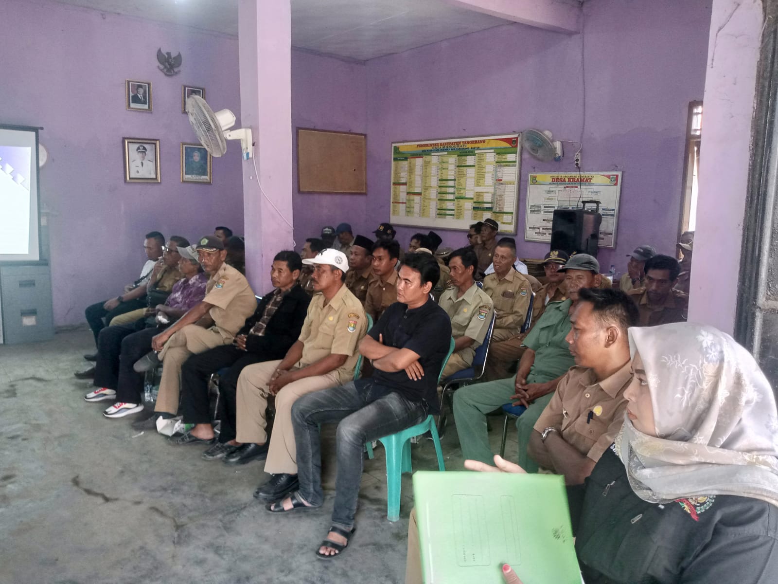 Musdesus Kramat bahas penataan dan pengelolaan TKD di Aula Desa Kramat (Senin, 29-04-2026). Foto: Istimewa/Ahyar Gmanews.id