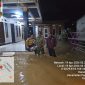 Kiriman air dari hulu Bogor picu genangan hingga 1,2 meter, ratusan warga mengungsi ke masjid, sekitar 300 rumah terdampak di Desa Karang Tengah.