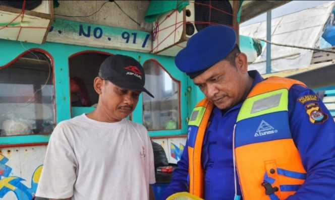 
 Pengawasan rutin di perairan Tangerang jadi langkah preventif jaga keamanan maritim dan keselamatan nelayan