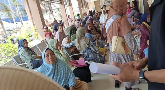 
 Kebijakan BPJS Dinilai Tak Pro Rakyat, Lansia Jadi Korban Sistem Digital