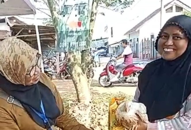 
 Hasil Panen BUMDes Dijual Murah untuk Bantu Kebutuhan Masyarakat Desa Karang Tengah