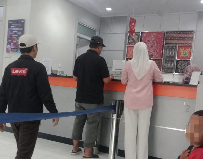 
 Penjadwalan Pencairan Dana PIP Siswa di BRI Sepatan Kabupaten Tangerang Tuai Sorotan Warga