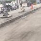 Usai Hujan, Jalan Depan Bogasari Cilincing Licin dan Berlumpur, Warga Soroti Kinerja Satpel