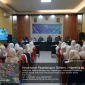 Rapat kerja di Aula Desa Karang Tengah dihadiri Bhabinsa, Bhabinkamtibmas, bidan desa, pengurus PKK, hingga kader posyandu se-Desa Karang Tengah