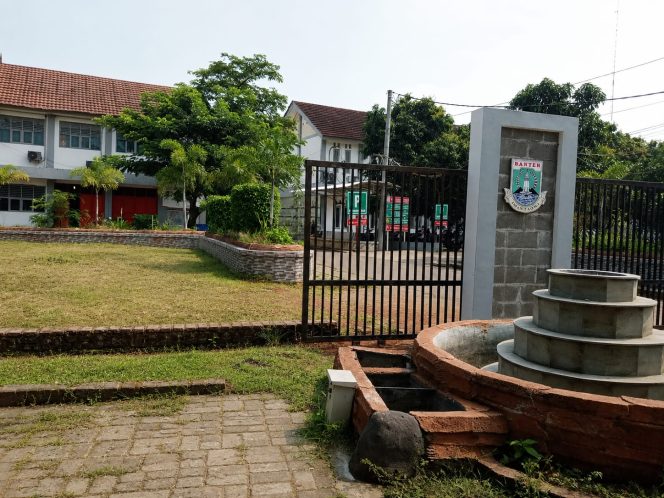  
Dana BOS SMKN 5 Kabupaten Tangerang Rp4 Miliar Lebih Jadi Sorotan, Publik Pertanyakan Prioritas Penggunaan Anggaran