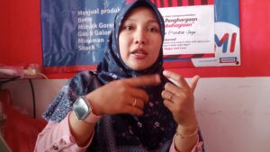 Ketua KDMP Pondok Jaya, Dini Triandini